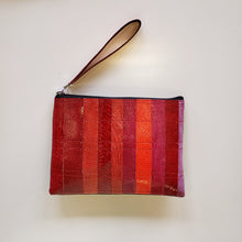 Holly Ostrich Shin Leather Wristlet