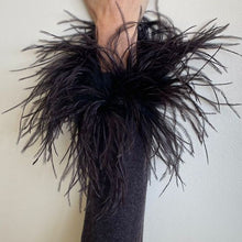 Detachable Ostrich Feather Collar